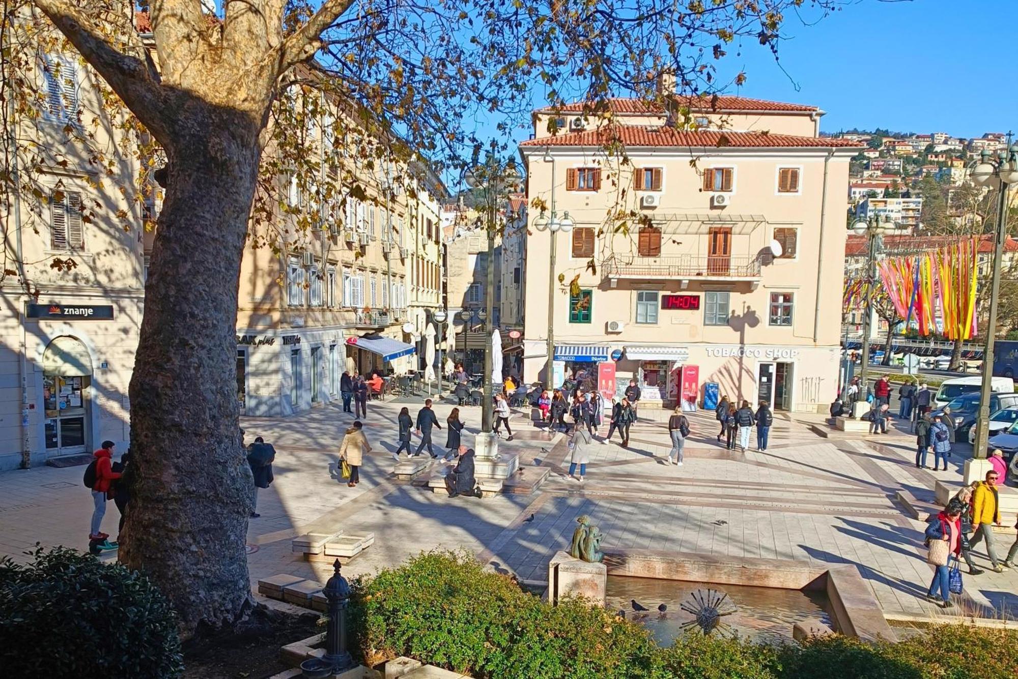 City Life Rijeka Exterior photo