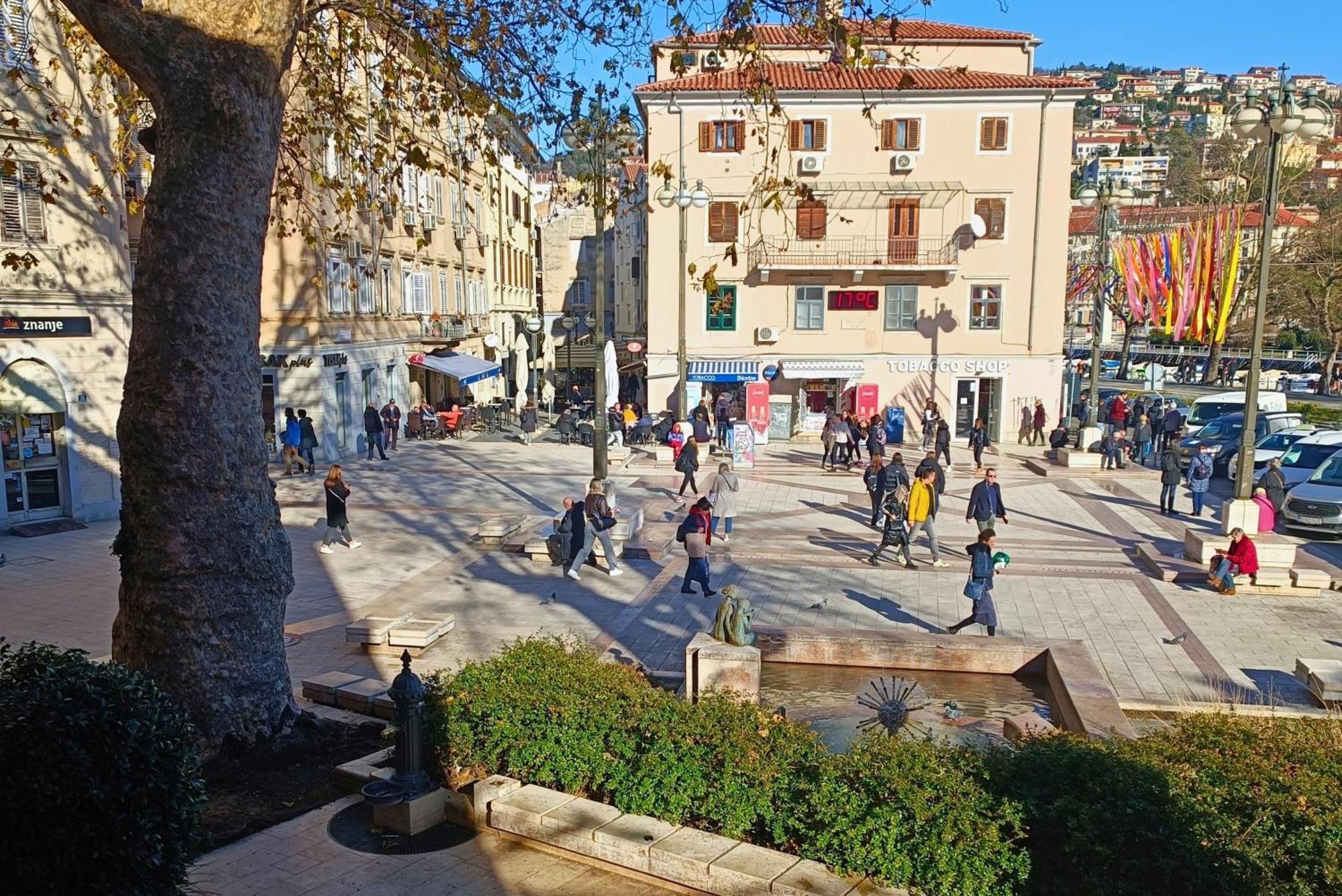City Life Rijeka Exterior photo